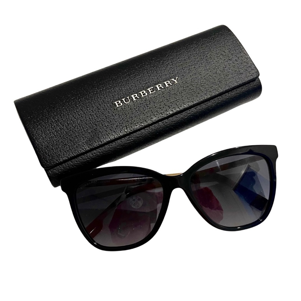 Burberry Black Polarized Sunglasses with Case